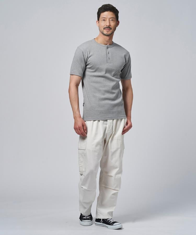 ライトオン(Right-on)のAVIREX(アビレックス)テレコヘンリーネックＴシャツ3
