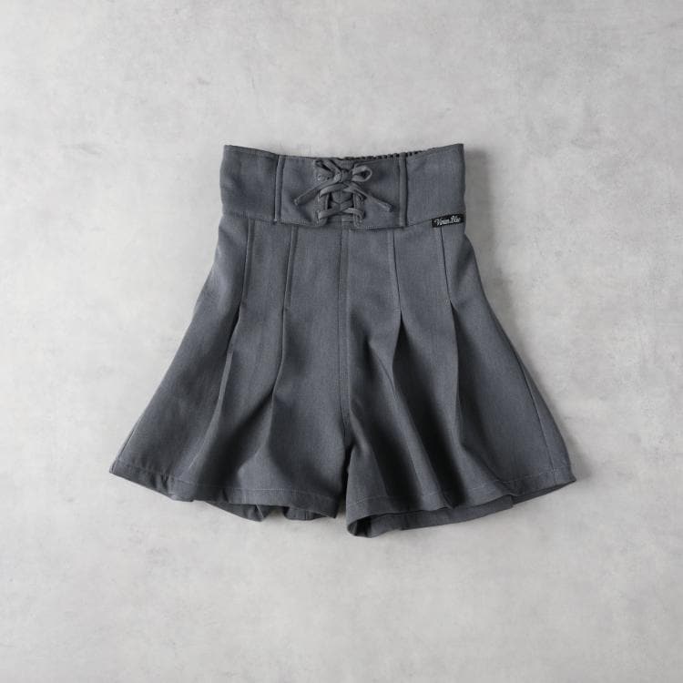 ライトオン(Right-on)のVIVIAN BLUE(ヴィヴィアンブルー)レースアップキュロット ショートパンツ