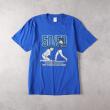 ライトオン(Right-on)のMLB(エムエルビー)メモリアルプリントTシャツ ブルー(0015)