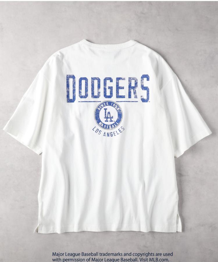 ライトオン(Right-on)のMLB(エムエルビー)カスレ加工プリントTシャツ1