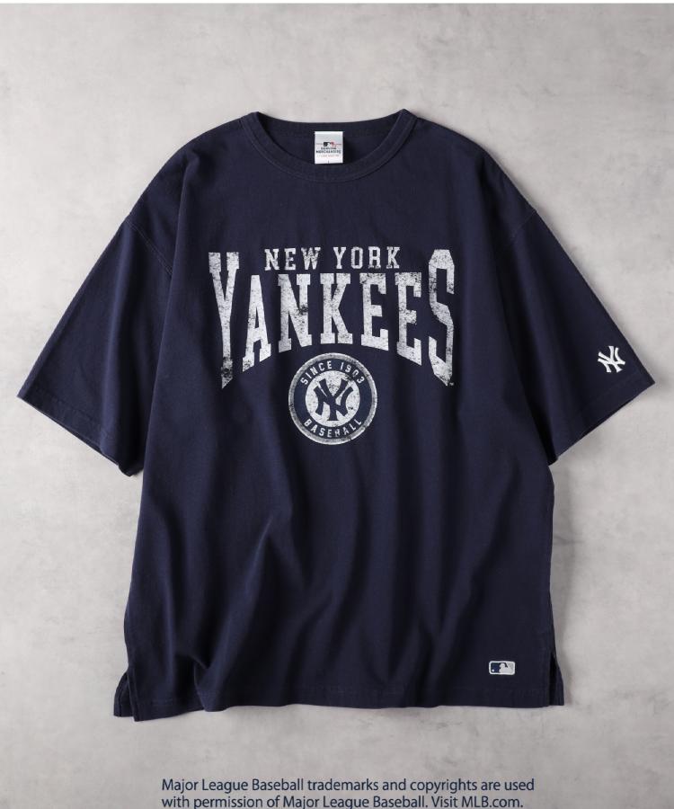 ライトオン(Right-on)のMLB(エムエルビー)カスレ加工プリントTシャツ ネイビー(0019)