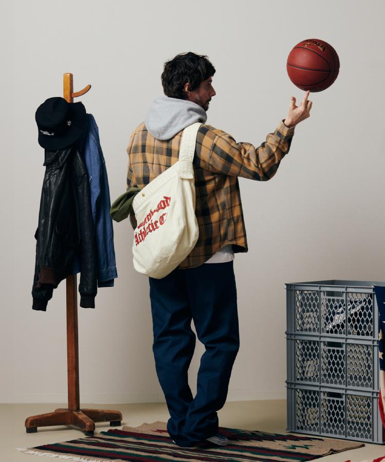 ライトオン(Right-on)のHollywood athletic co(ハリウッドアスレチックカンパニー)ニュースペーパーバッグ3