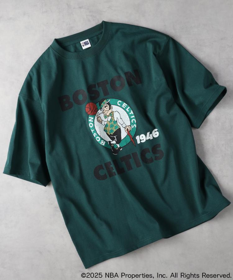 ライトオン(Right-on)のNBA(エヌビーエー)【Right-on別注】チームプリントＴシャツ グリーン(0035)