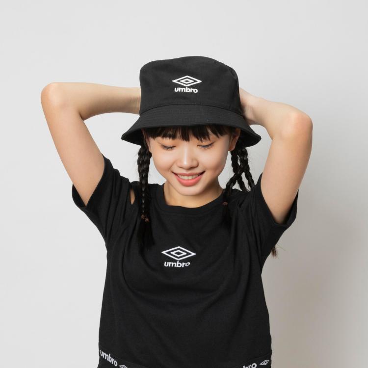 ライトオン(Right-on)のUMBRO(アンブロ)ロゴハット ハット