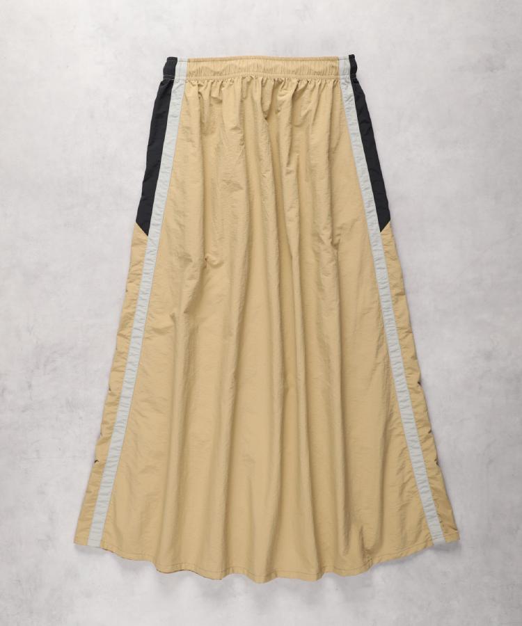 ライトオン(Right-on)のUMBRO(アンブロ)ナイロンマキシスカート13