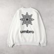 ライトオン(Right-on)のUMBRO(アンブロ)バックプリントクルースウェット ホワイト(0090)