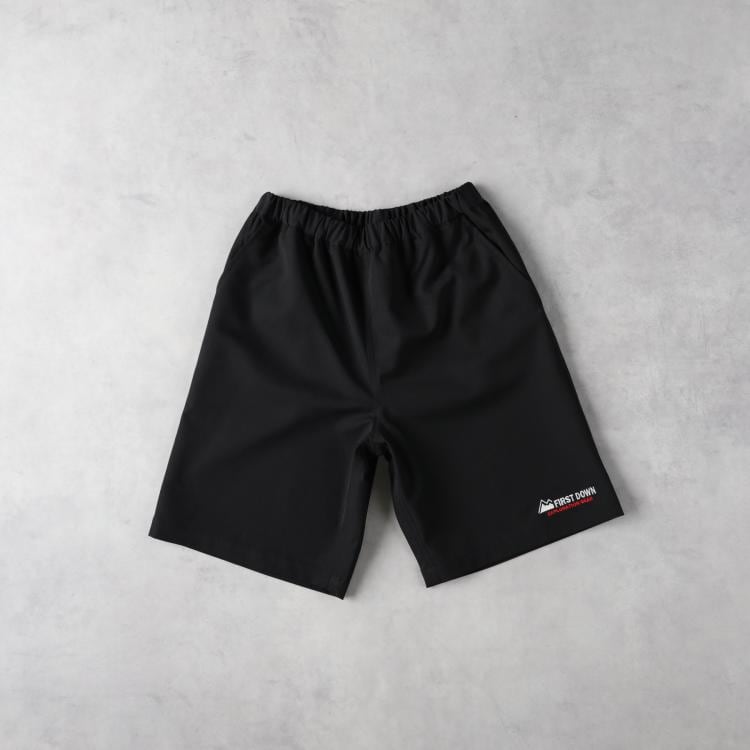 ライトオン(Right-on)のFIRST DOWN(ファーストダウン)ロゴショートパンツ ショートパンツ