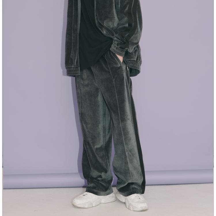 ライトオン(Right-on)のVISION STREET WEAR(ヴィジョンストリートウェア)ベロアトラックパンツ その他