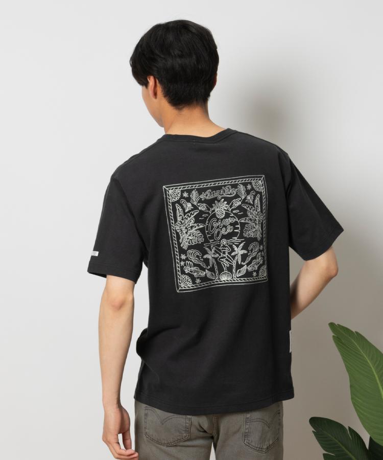 OVRC(オーバーシー)バンダナ刺繍Tシャツ(Tシャツ) | Right-on OVRC(オーバーシー)バンダナ刺繍Tシャツ(Tシャツ) | Right-on
