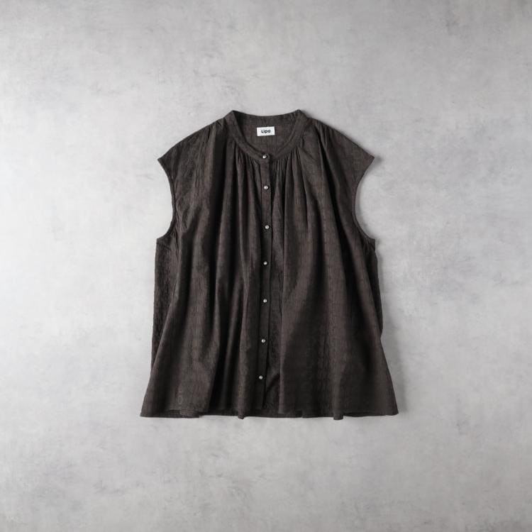ライトオン(Right-on)のOther(ソノタ)刺繍ノースリーブシャツ その他