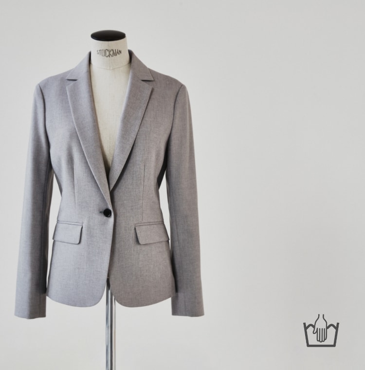 愛され続けるSUITS 名作スーツのひみつ | UNTITLED OFFICIAL 愛され続けるSUITS 名作スーツのひみつ | UNTITLED OFFICIAL