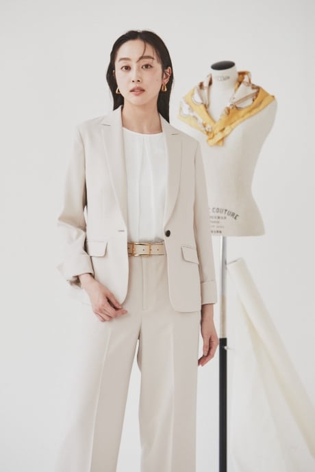 愛され続けるSUITS 名作スーツのひみつ | UNTITLED OFFICIAL 愛され続けるSUITS 名作スーツのひみつ | UNTITLED OFFICIAL