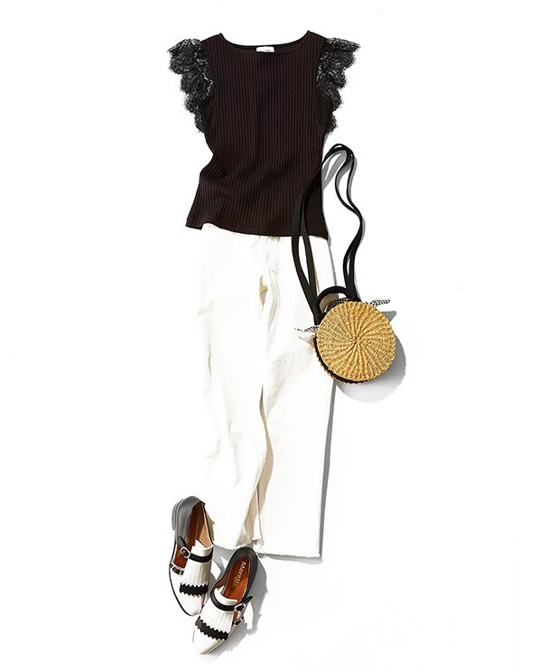 友人と軽井沢へ一泊旅行 白黒モノトーンの大人カジュアルスタイルで Outfit Of The Day Column ワールド オンラインストア World Online Store 友人と軽井沢へ一泊旅行 白黒モノトーンの大人カジュアルスタイルで Outfit Of The Day Column ワールド オンラインストア World Online Store